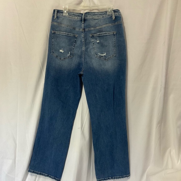 Vervet Women’s Distressed Straight Leg Denim Jeans Size 15/32” Waist NWTO - Picture 2 of 11